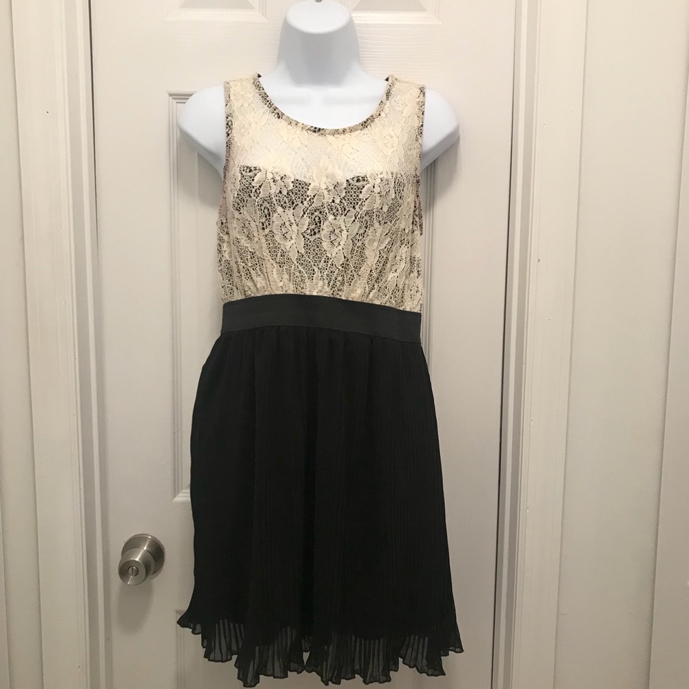 Crochet Lace Top w/ Sheer Pleated Bottom Dress
